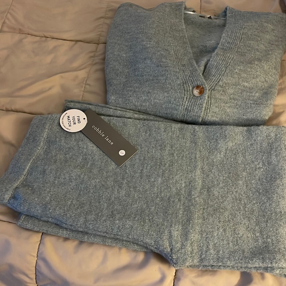 Lounge wear set